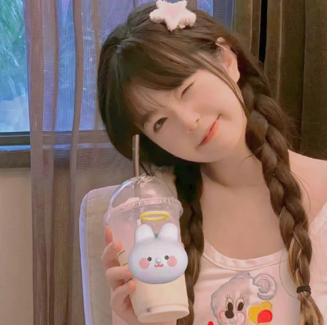 八岁神童的我被全网爱戴